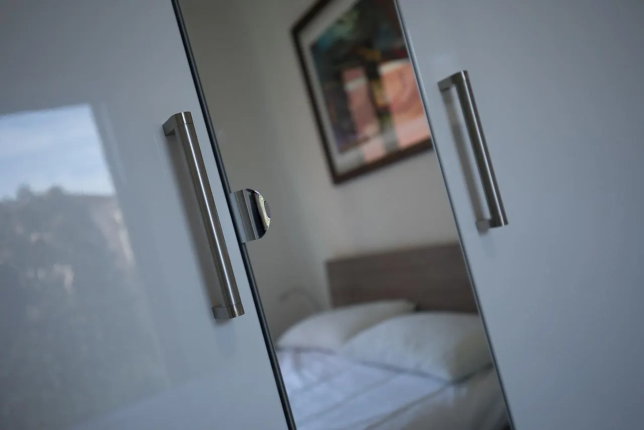 Heart Of Garda Apartment